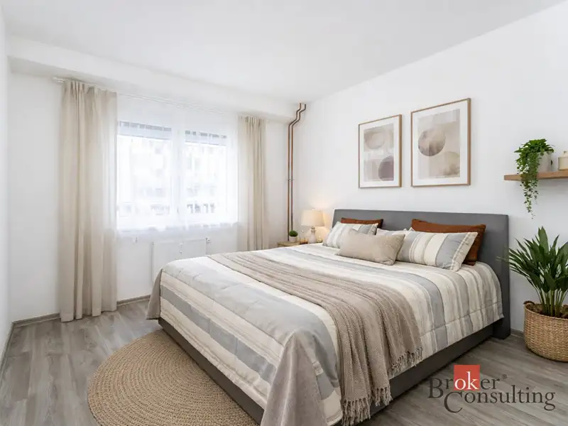 Prodej bytu 2+1 72 m², Praha – náhled fotky 1