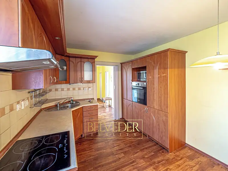 Prodej bytu 3+1 80 m², Teplice – náhled fotky 2