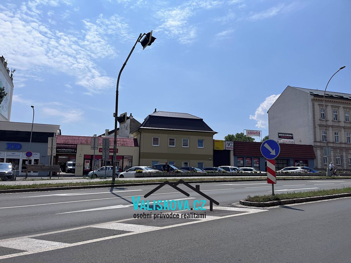 Pronájem bytu 1+kk 40 m²