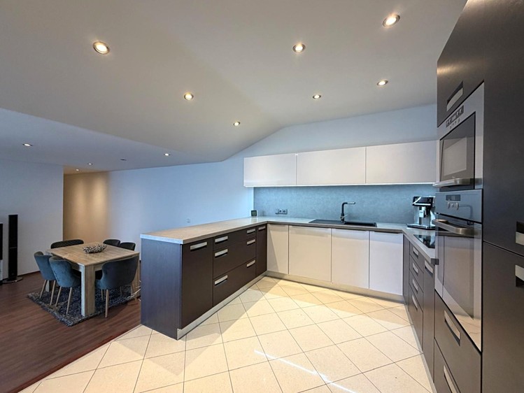 Будинок на продаж, 192 м² (10 з 35)