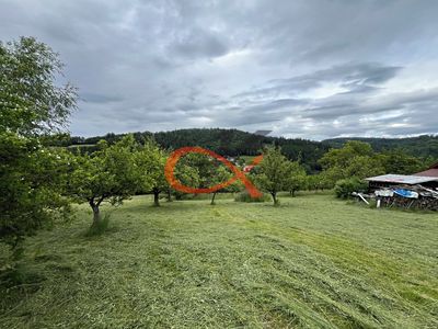 Prodej stavebního pozemku 700 m²