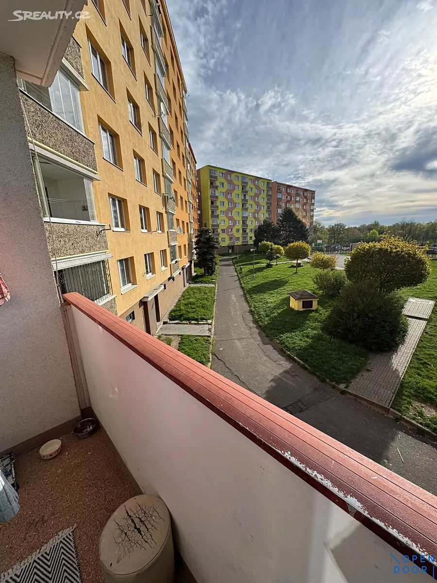 Pronájem bytu 2+1 61 m² – pohled 6