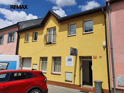 Pronájem kanceláře 140 m²