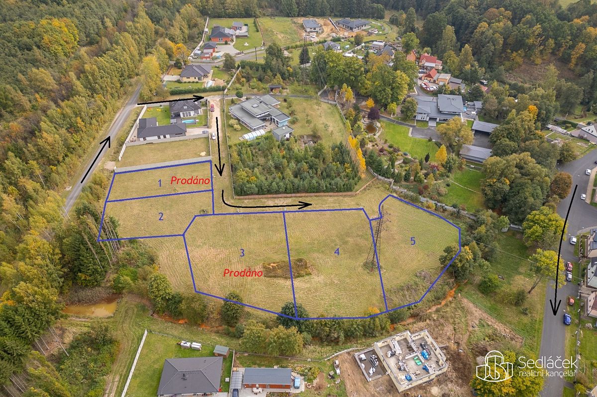 Prodej stavebního pozemku 1001 m² – fotografie 2