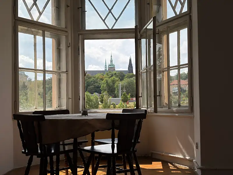 Prodej bytu 4+kk 110 m², Praha – náhled fotky 1