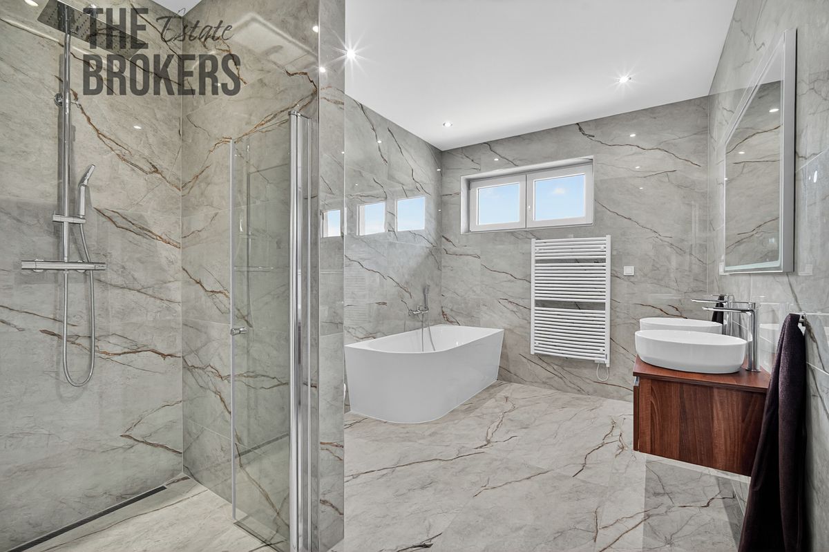 Pronájem rodinného domu 151 m², pozemek 569 m² – fotografie 4