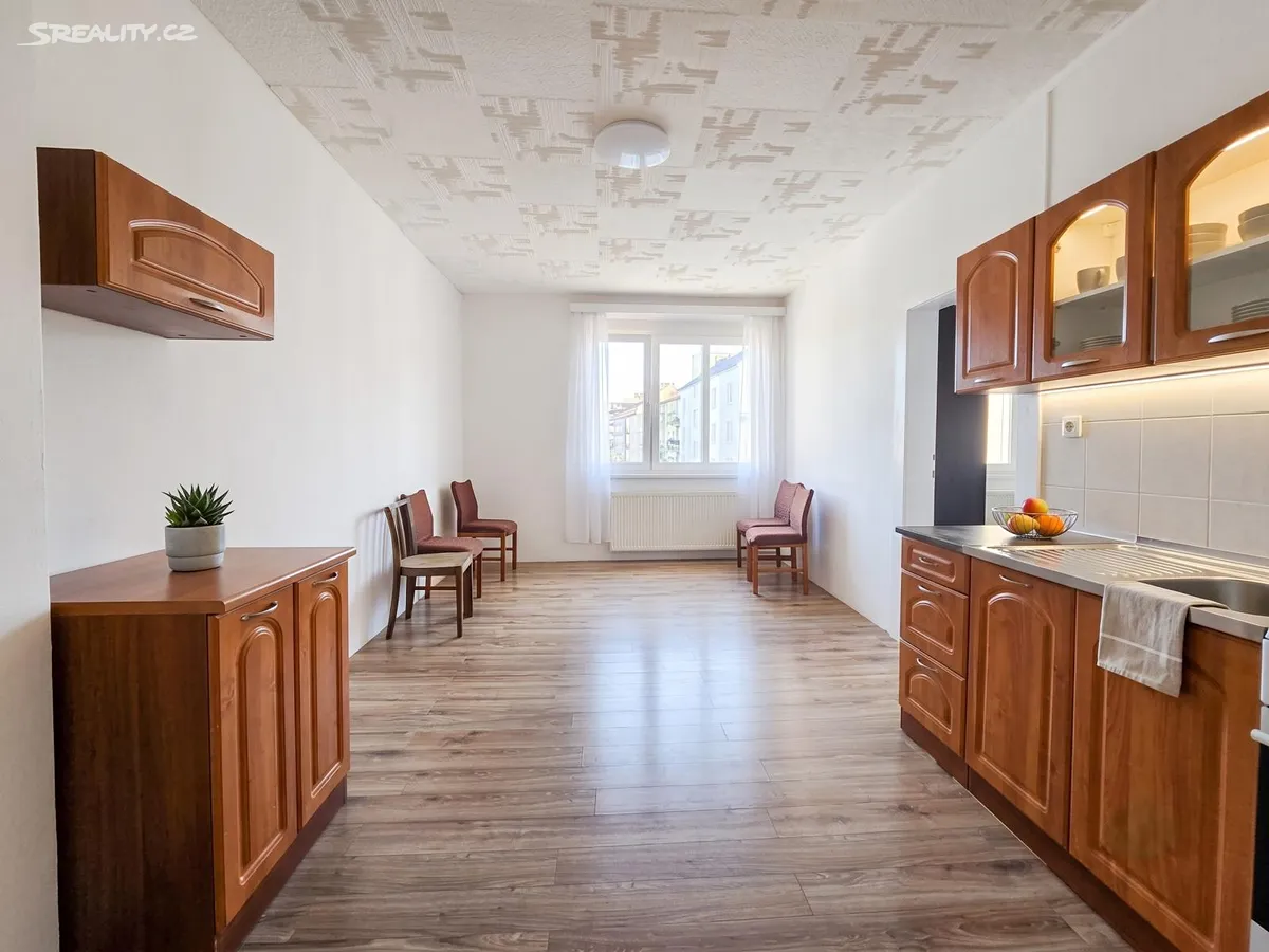 Pronájem bytu 2+kk 44 m², Teplice