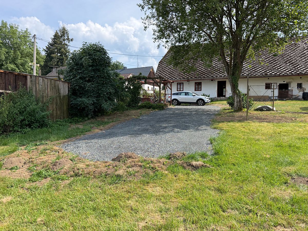 Prodej stavebního pozemku 1519 m² – fotografie 4