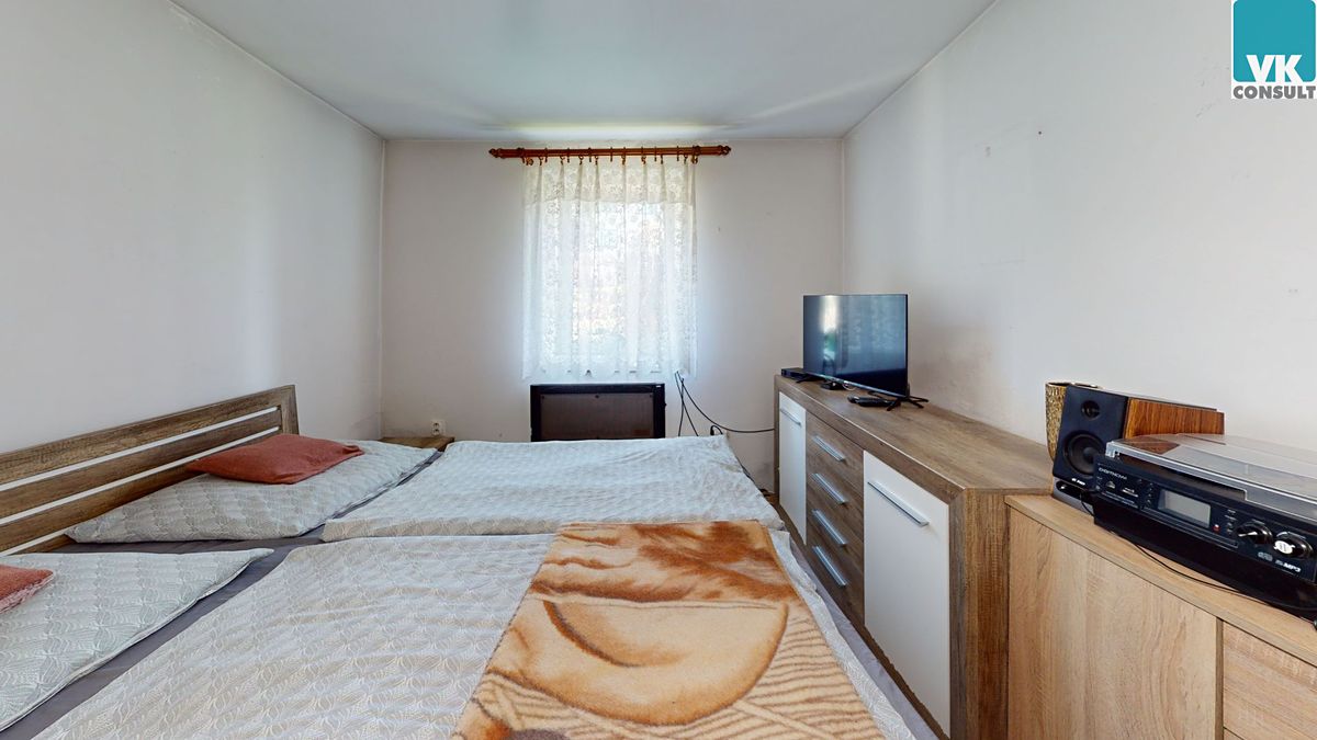 Prodej rodinného domu 70 m², pozemek 1105 m² – fotografie 4