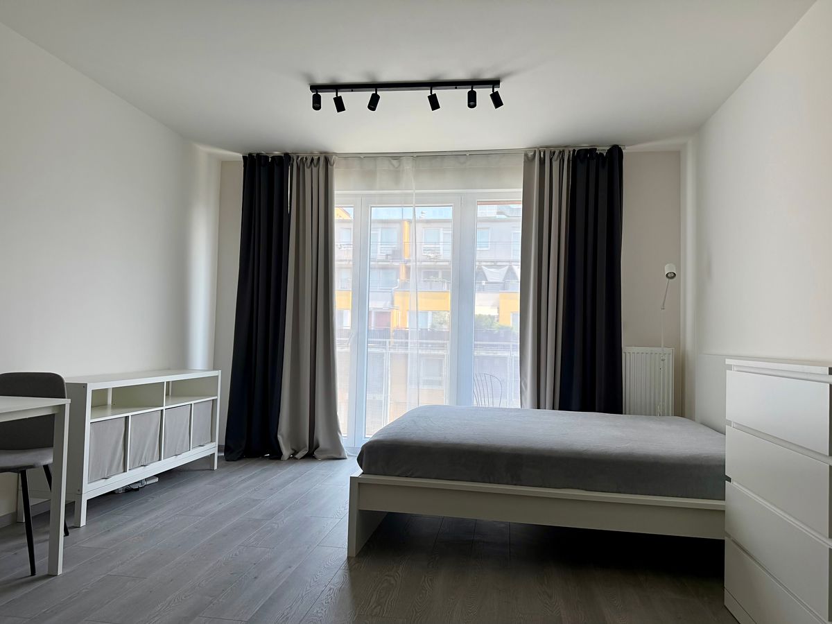 Pronájem bytu 1+kk 36 m² – fotografie 3