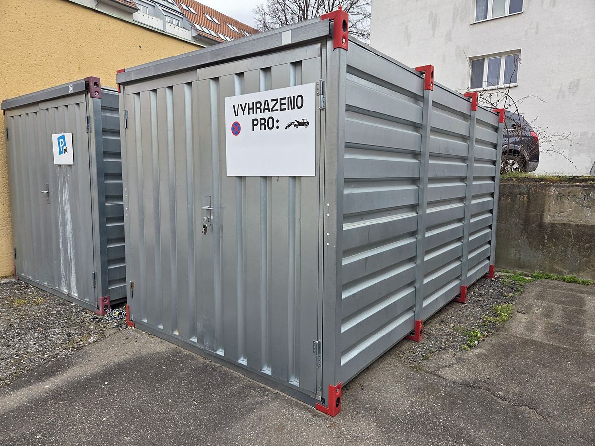 Pronájem skladového prostoru 25 m²