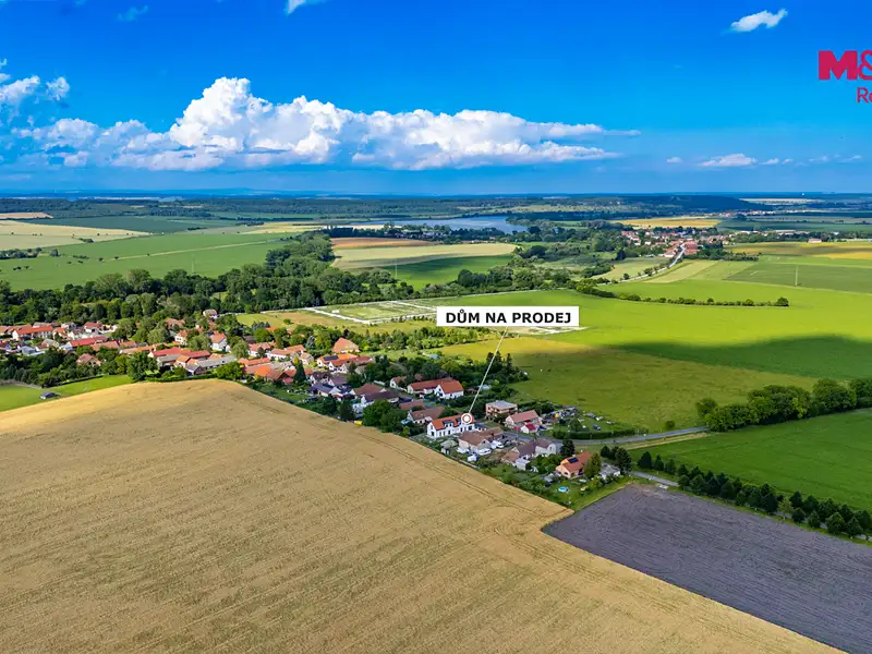 Prodej rodinného domu 149 m², pozemek 581 m², Dobšice – náhled fotky 2