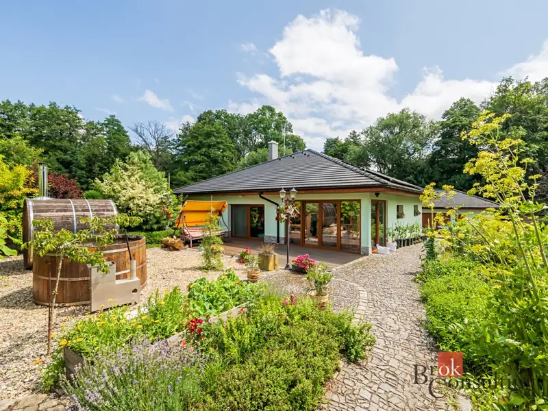 Prodej rodinného domu 127 m², pozemek 2836 m², Varnsdorf – náhled fotky 1