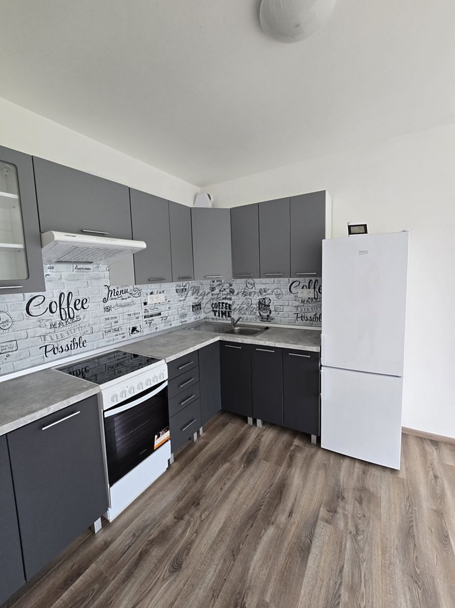 Pronájem bytu 2+kk 44 m² – fotografie 4