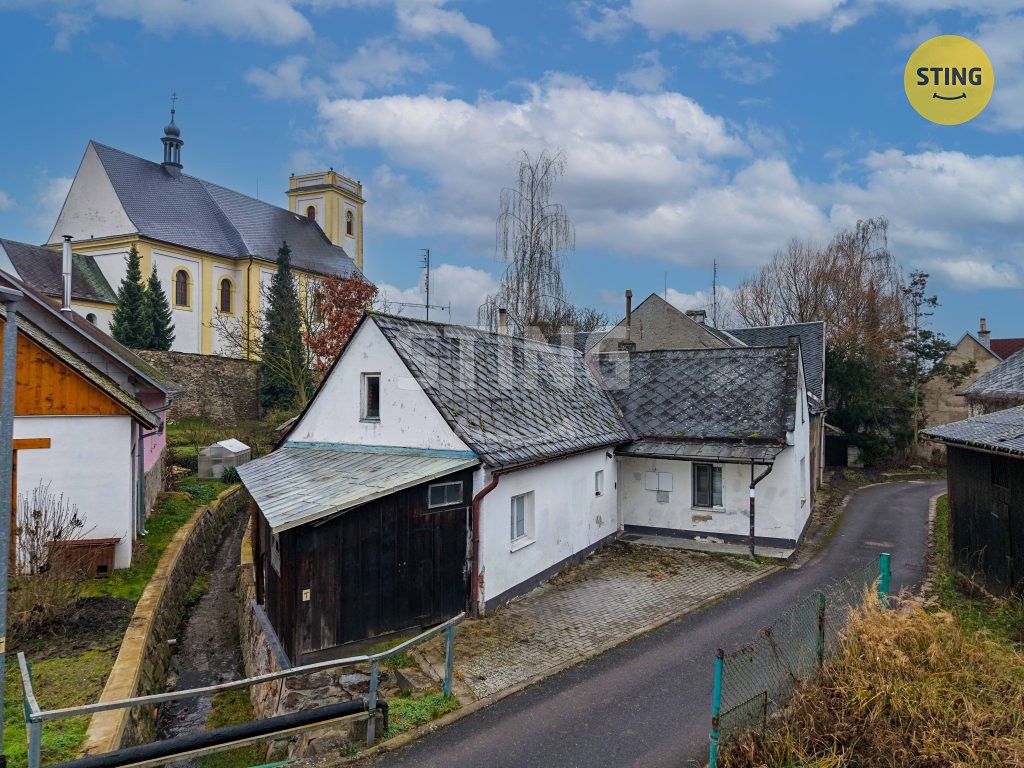 Prodej rodinného domu 200 m², pozemek 370 m² – fotografie 3