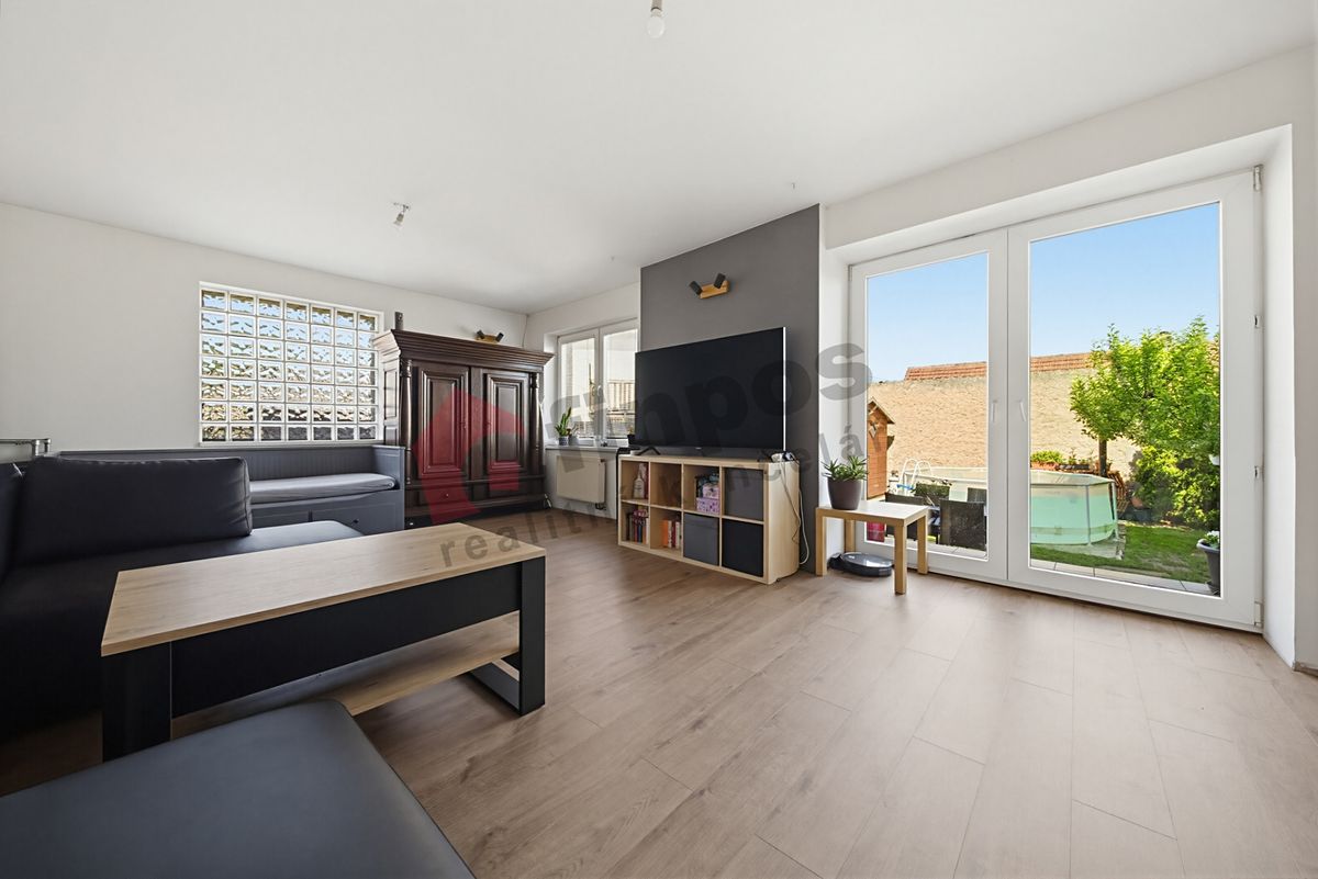 Prodej rodinného domu 132 m², pozemek 233 m² – fotografie 2