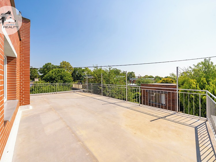 Prodej domu, 150 m² (16 z 60)