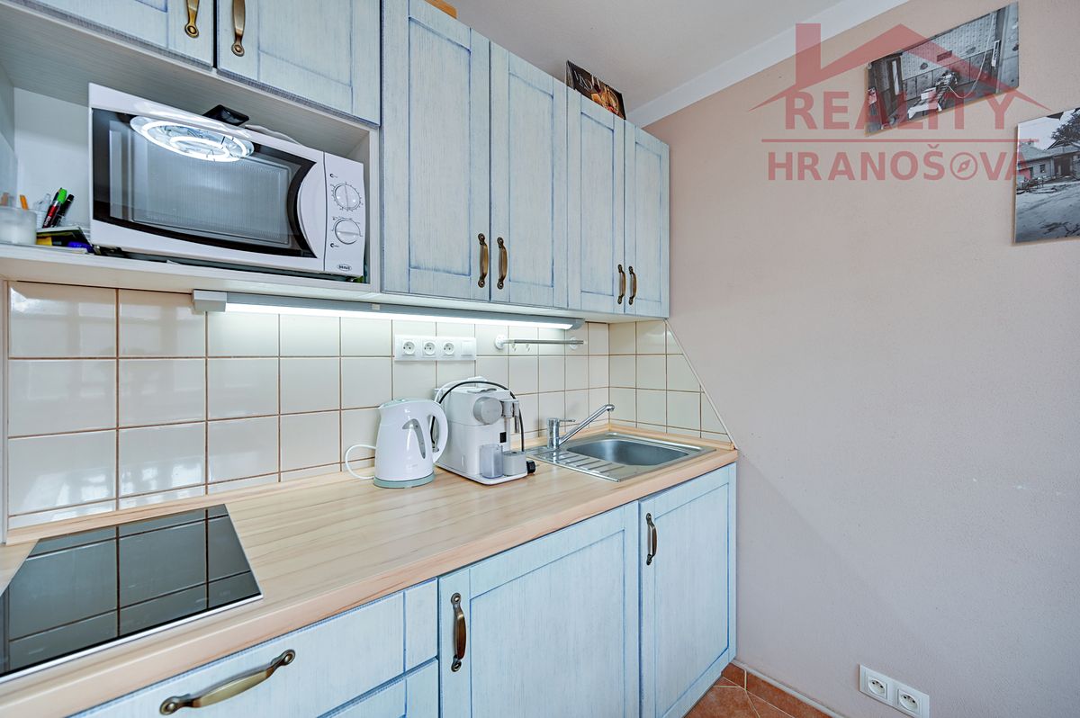 Prodej rodinného domu 80 m², pozemek 513 m² – fotografie 3