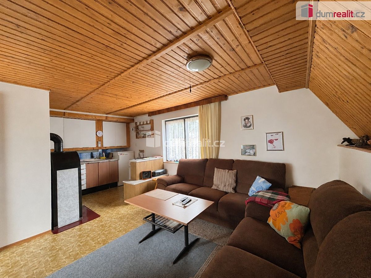 Prodej chaty 50 m², pozemek 334 m² – fotografie 4