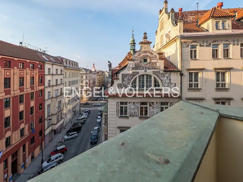 Prodej bytu 3+1 104 m², Praha – náhled fotky 3