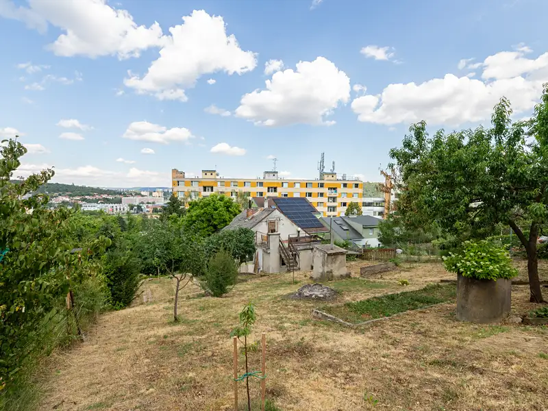 Prodej stavebního pozemku 1337 m², Brno – náhled fotky 3