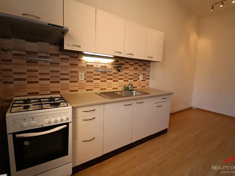 Pronájem bytu 2+kk 45 m², Děčín – náhled fotky 3