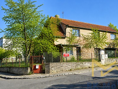 Prodej  stavebního pozemku 885 m²