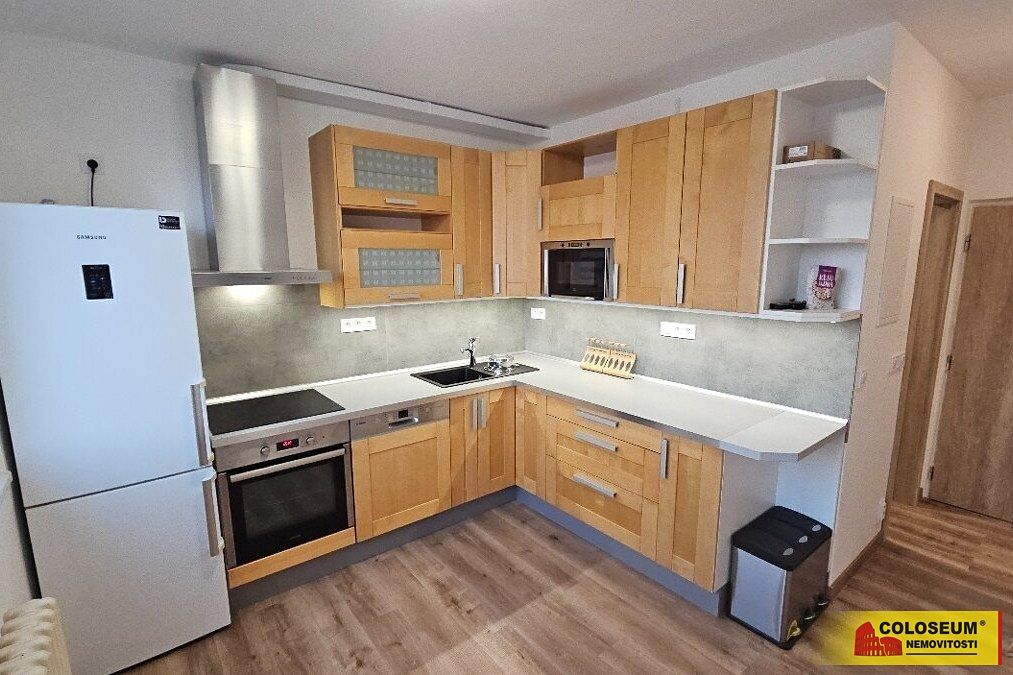 Pronájem bytu 1+1 32 m²