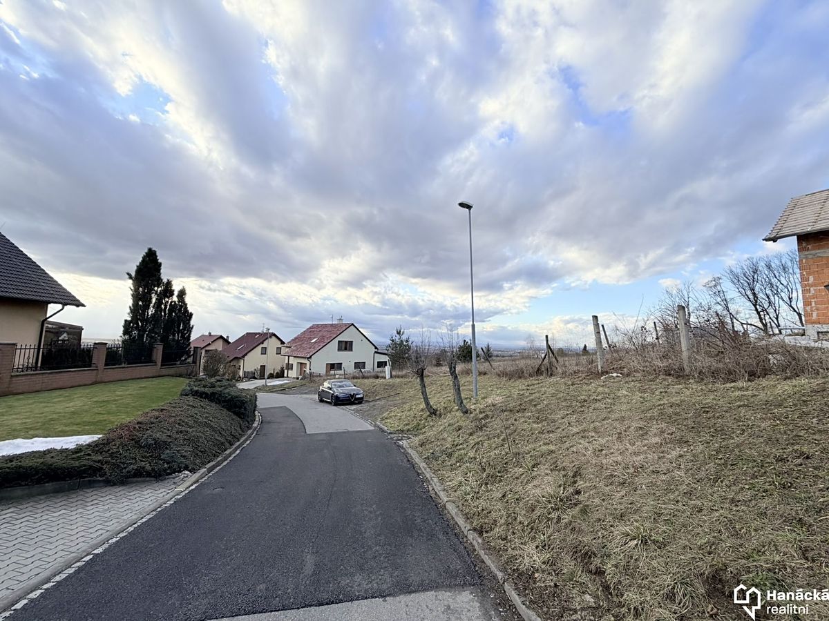 Prodej stavebního pozemku 1160 m²