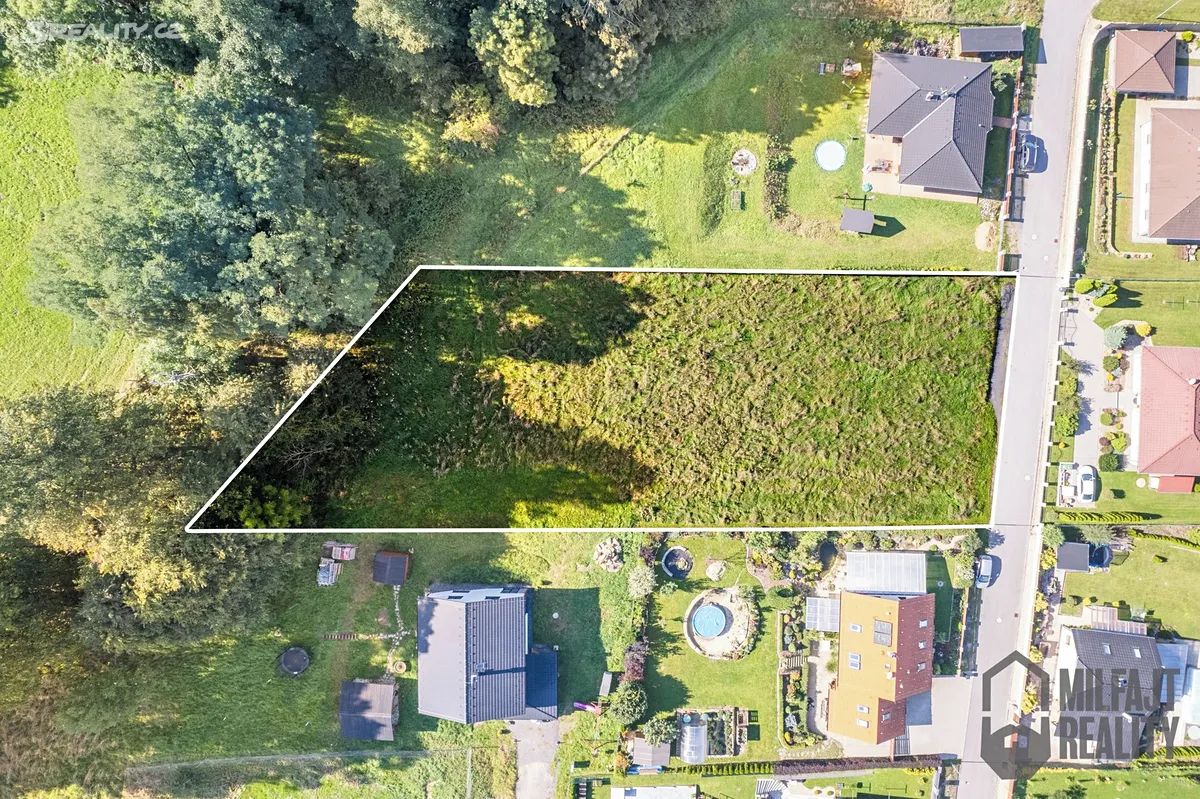 Prodej stavebního pozemku 2060 m², Frýdlant