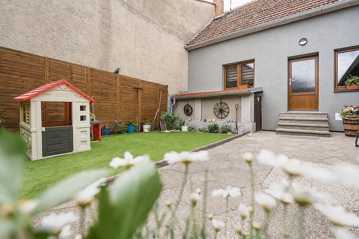 Prodej rodinného domu 149 m², pozemek 285 m² – fotografie 4