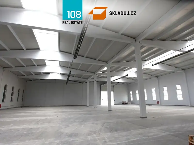 Pronájem skladového prostoru 2000 m², Bakov nad Jizerou – náhled fotky 2