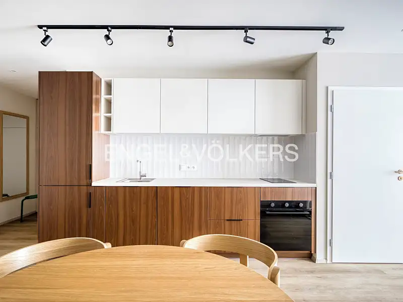Pronájem bytu 2+kk 47 m², Praha – náhled fotky 2