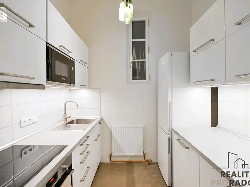 Pronájem bytu 1+1 33 m², Praha – náhled fotky 3