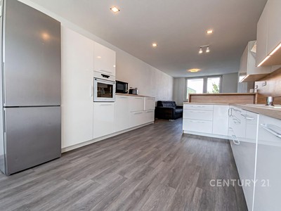 Prodej bytu 4+kk 93 m²