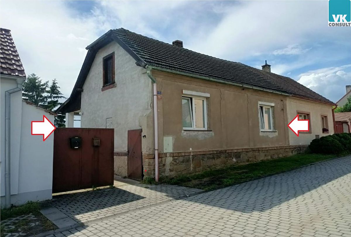 Prodej rodinného domu 63 m², pozemek 333 m² – fotografie 2