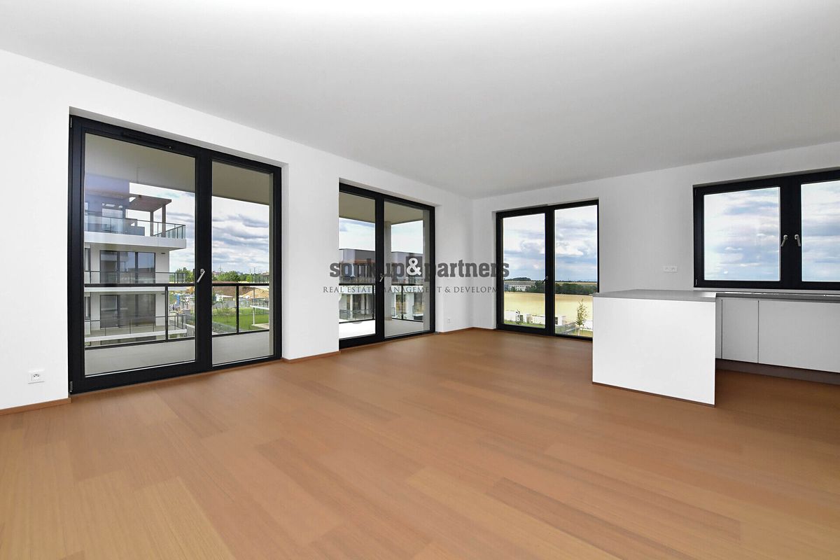Pronájem bytu 3+kk 117 m²