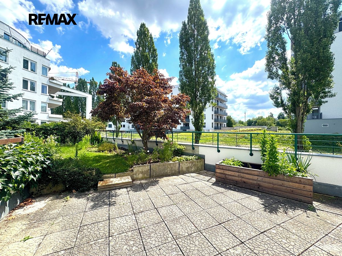 Pronájem bytu 2+kk 49 m²