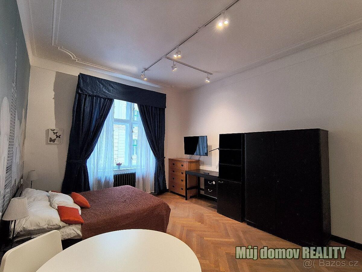 Pronájem bytu 1+kk 31 m²