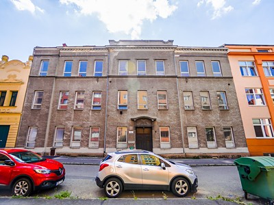 Prodej komerční nemovitosti 1 254 m²