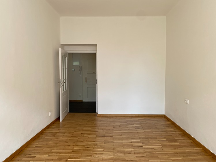 Pronájem bytu 2+kk, 51 m² (8 z 14)