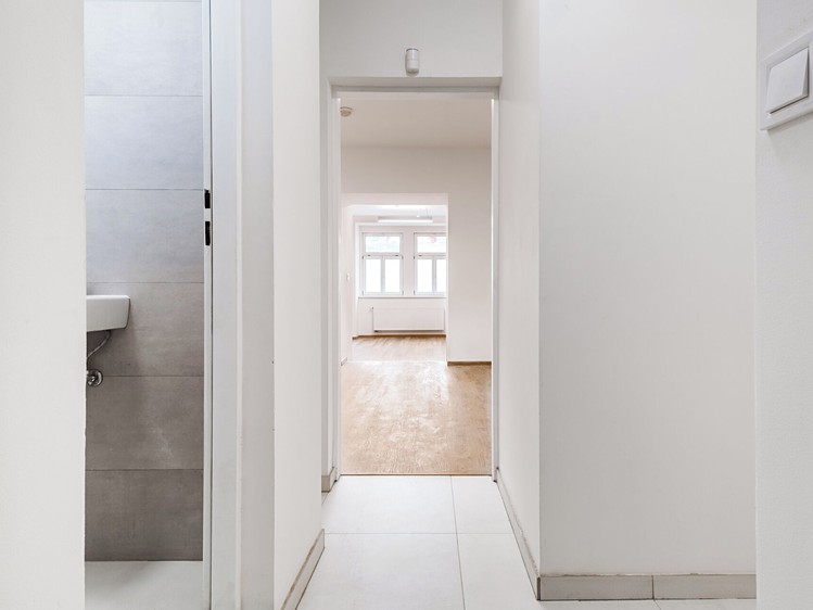 Комерційне приміщення в оренду, 50 м² (24 з 27)