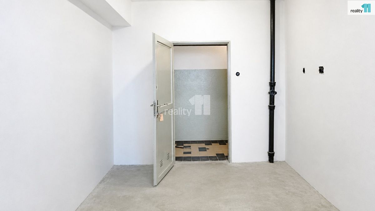 Pronájem skladového prostoru 15 m² – fotografie 3