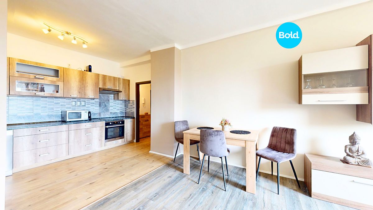 Pronájem bytu 3+kk 67 m²