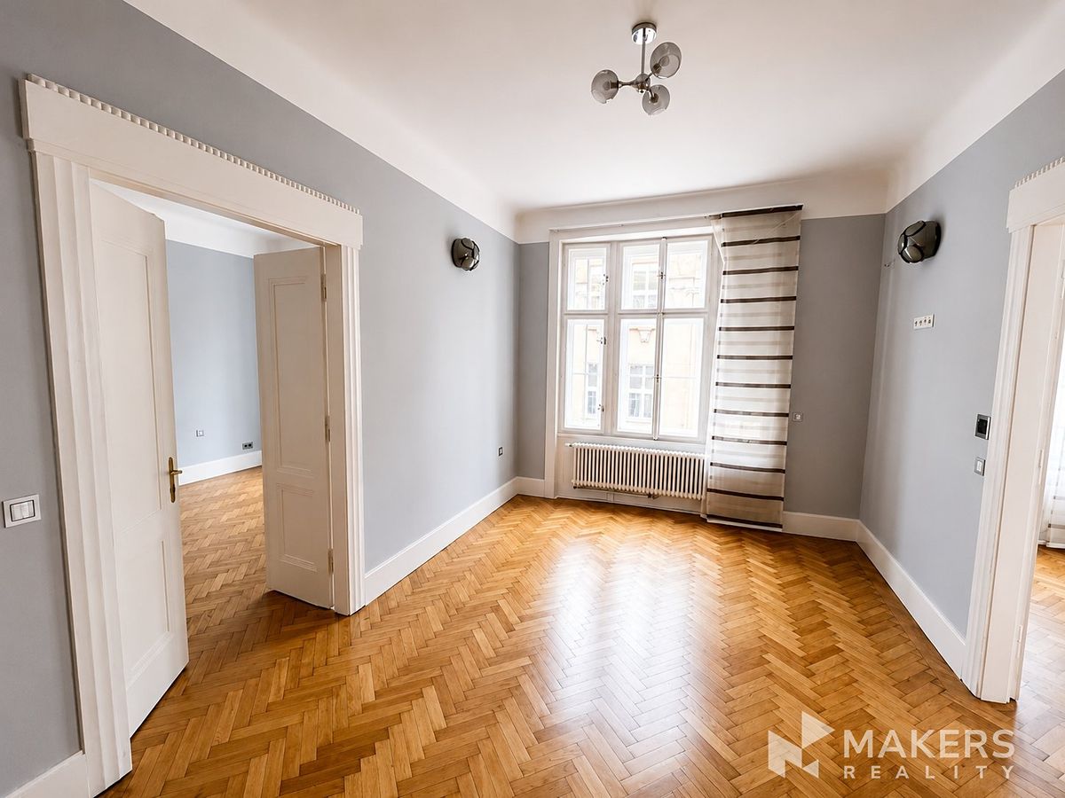 Pronájem bytu 4+1 142 m²