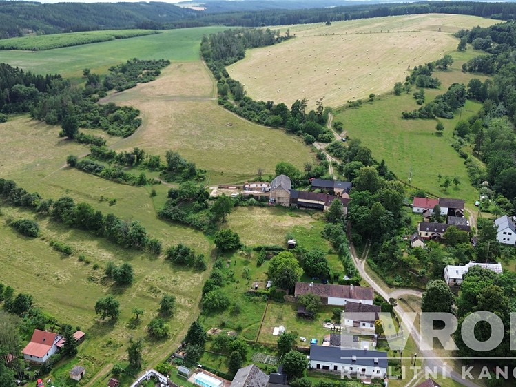 Prodej pozemku, 2 093 m² (13 z 19)
