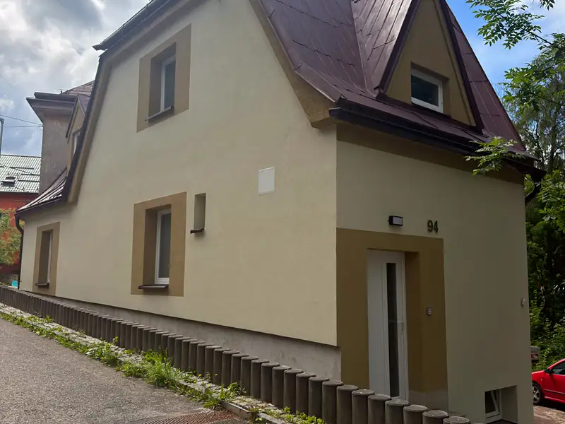 Prodej rodinného domu 145 m², pozemek 68 m², Svoboda nad Úpou – náhled fotky 2