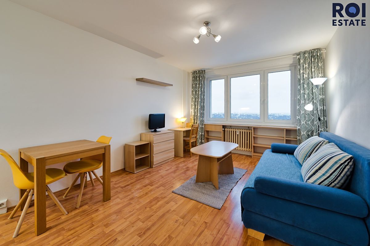 Pronájem bytu 1+kk 27 m²