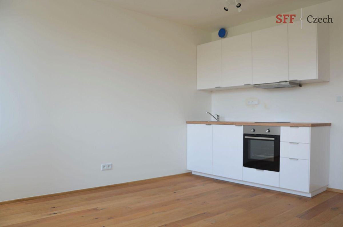 Pronájem bytu 1+kk 27 m²