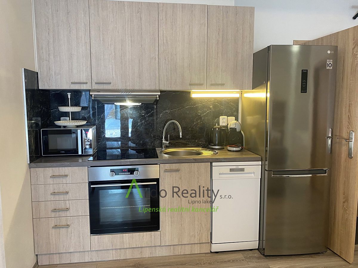 Prodej bytu 1+kk 38 m² – fotografie 2